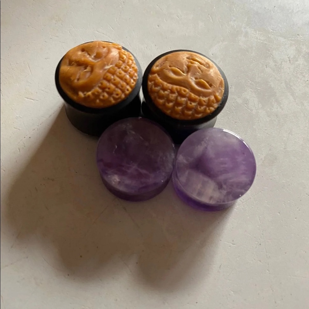 5/8 plugs